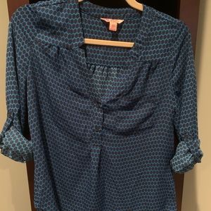 Blue Printed V-Neck Button-Up Blouse